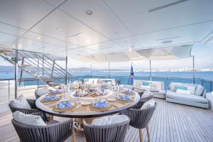 Kaira Yachts – Charade luxury yacht outdoor dining area